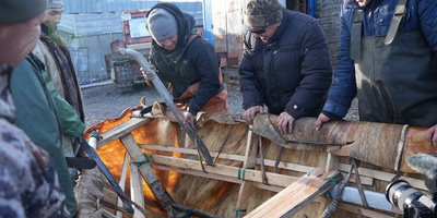 Человек и лодка