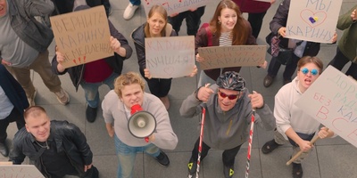 Говорите, вы в эфире!